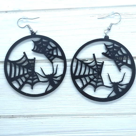 BOUTIQUE Jewelry - #10 SPIDER WEB EARRINGS SPIDERS NEW HALLOWEEN BLACK RESIN SPIDER WEB LIGHT